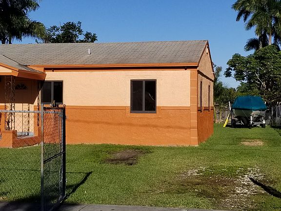 4th image of 9713 Little River Blvd