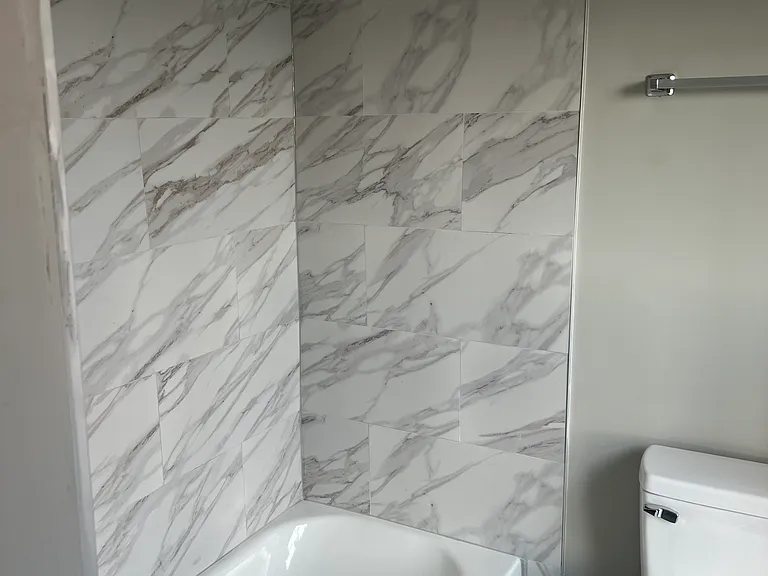 113 W 22nd St #3 — Photo 11