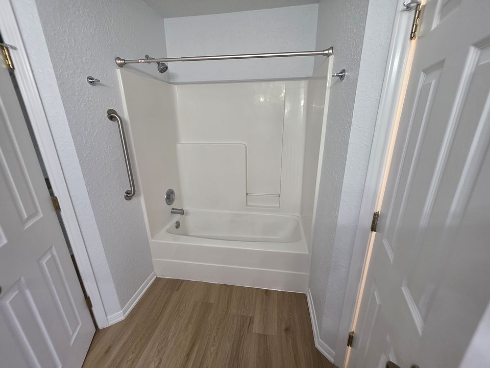 1st image of 151 Silverbell Cir