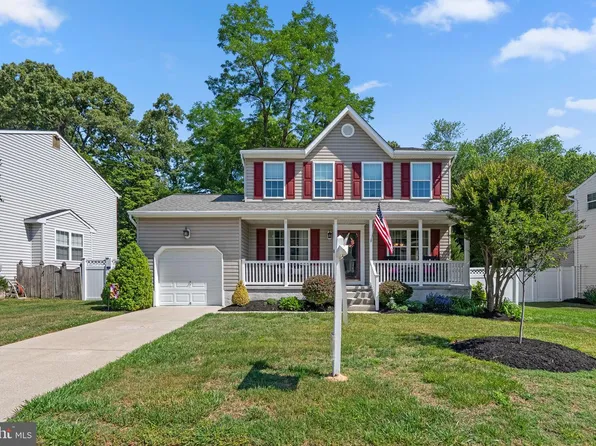 3216 Art Hall Ln, Pasadena, MD 21122