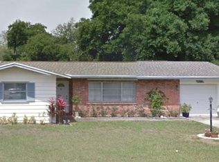 1720 Grove Dr, Clearwater, FL 33759