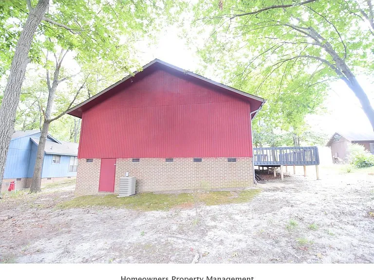5840 Horton Pl — Photo 21