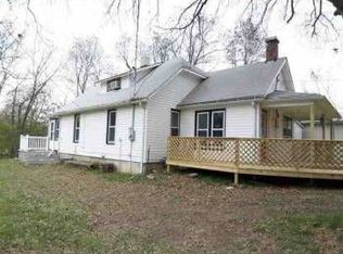 104 S Myrtle St, Hooper, NE 68031