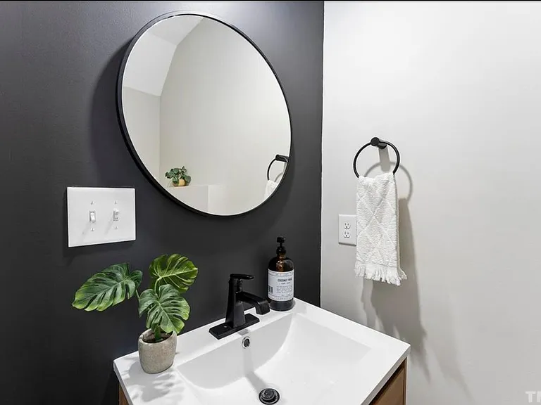 1806 Pritchard Pl #D — Photo 7
