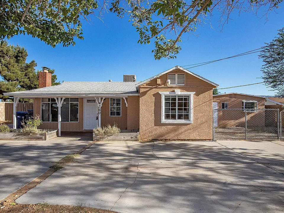 4760 W Avenue K10