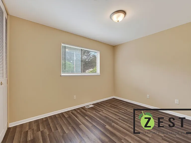 39483 Marne Ave — Photo 11