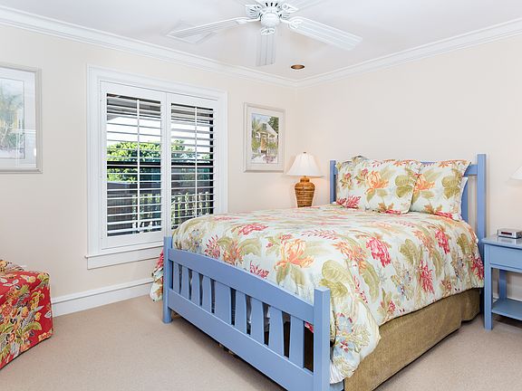 2nd image of 15123 Captiva Dr #302