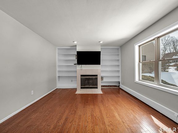 4th image of 4 Copper Ridge Circle #4