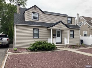 44 Ekings Ave, Hawthorne, NJ 07506