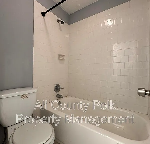1836 N Crystal Lake Dr N #5 — Photo 23