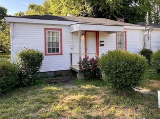 716 Bollingbrook St, Petersburg, VA 23803