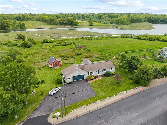 4th image of 207 Spurwink Road