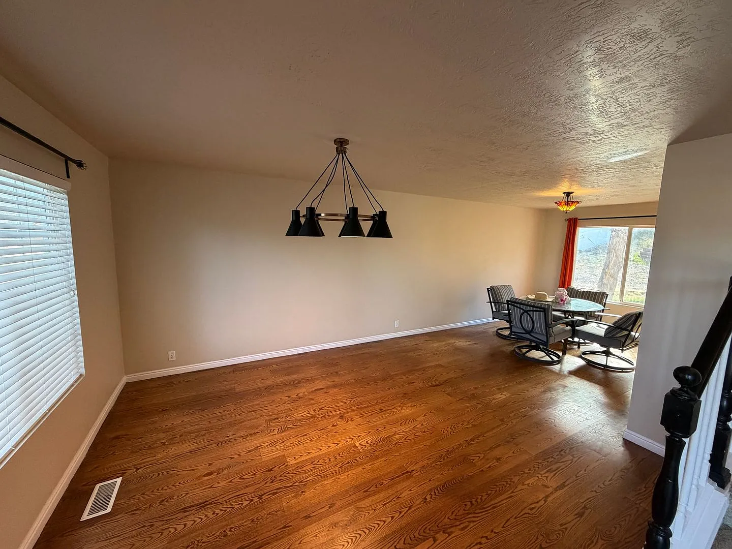 Spacious 3-Bedroom Draper Home with Fenced Yard & 2-Car Garage — Photo 3