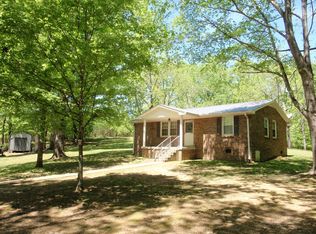 1301 Defeated Creek Rd, Centerville, TN 37033