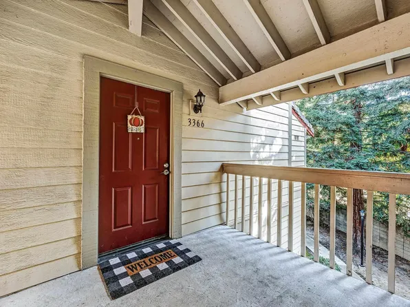 3366 Smoketree Commons Dr, Pleasanton, CA 94566