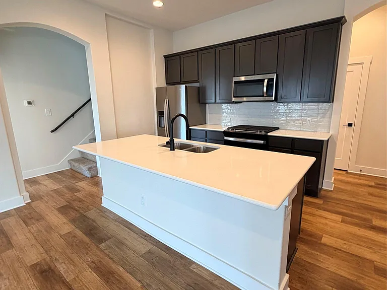 8604 Torrita Dr — Photo 5