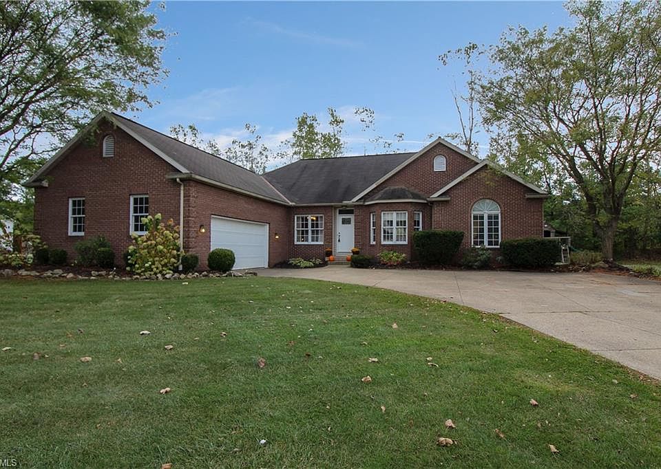 1st image of 2254 Jesse Dr