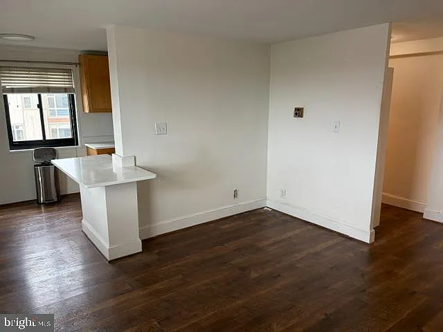 1601 18th St NW #910 — Photo 6