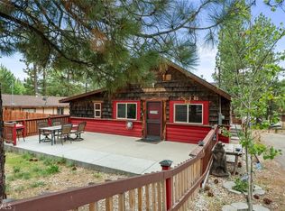 344 Edgemoor Rd, Big Bear Lake, CA 92315