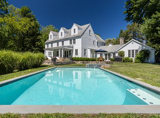 3 Pritchard Ln, Westport, CT 06880