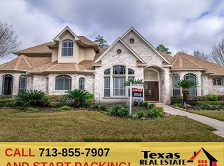 20 Champion Villa Dr, Houston, TX 77069