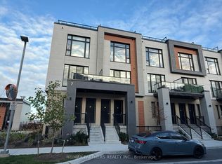 7 Steckley House Ln #613, Richmond Hill, ON L4S 0N1