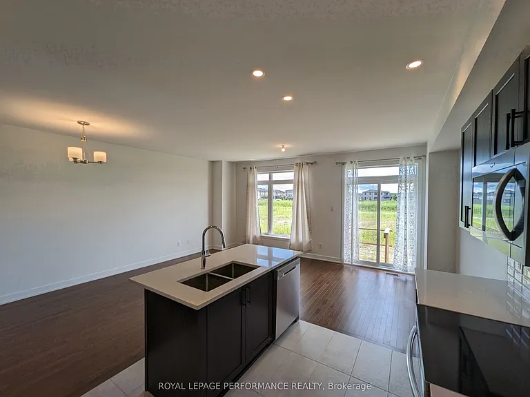 301 Monticello Ave — Photo 11