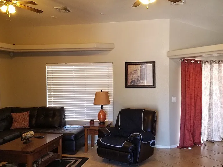 2410 Hillview Dr — Photo 7