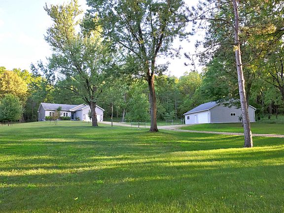 2nd image of W3821 Jennings Rd