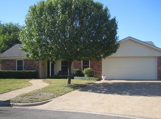 915 Vail Highlands, Hewitt, TX 76643