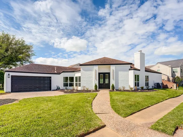 2302 Ashford Hollow Ln, Houston, TX 77077