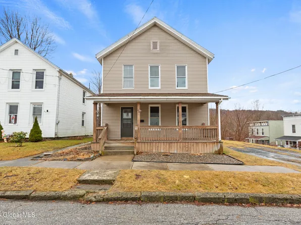 48 2nd Street, Hoosick Falls, NY 12090