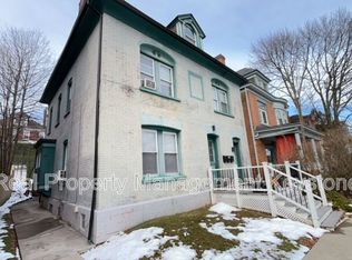 923 Chislett St FLOOR 3, Pittsburgh, PA 15206