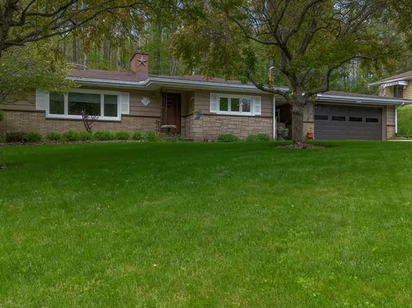 101 Freidhoff Ln, Johnstown, PA 15902