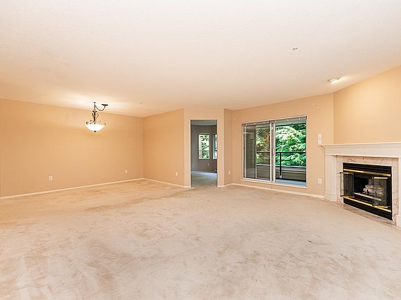 4th image of 3690 Banff Ct #208