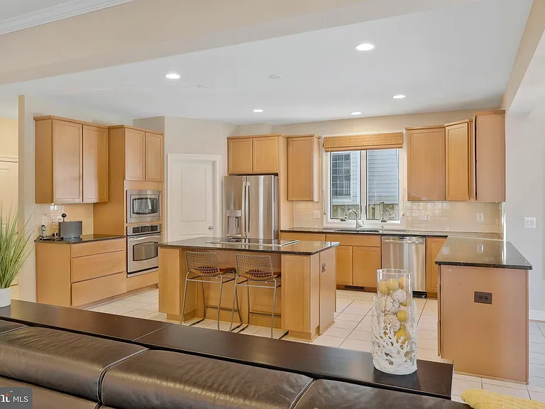 5922 Chesterbrook Rd — Photo 31