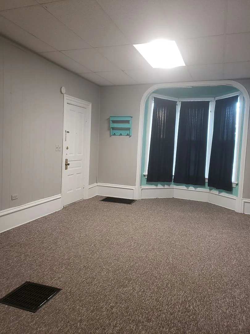 528 South Warren Avenue — Photo 4