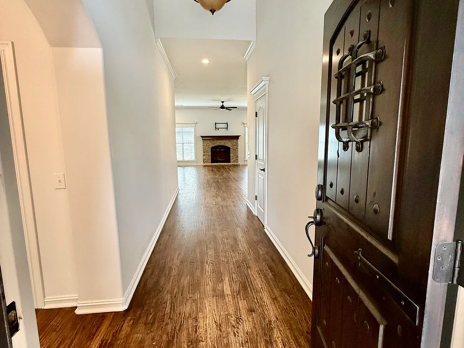 10927 S 77th East Pl — Photo 4