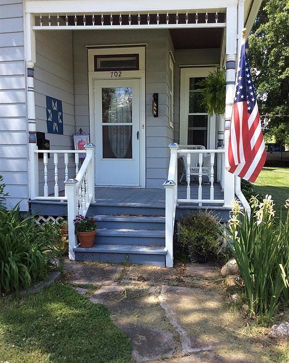 702 W Main St, Lamoni, IA 50140 MLS 6313112 Zillow