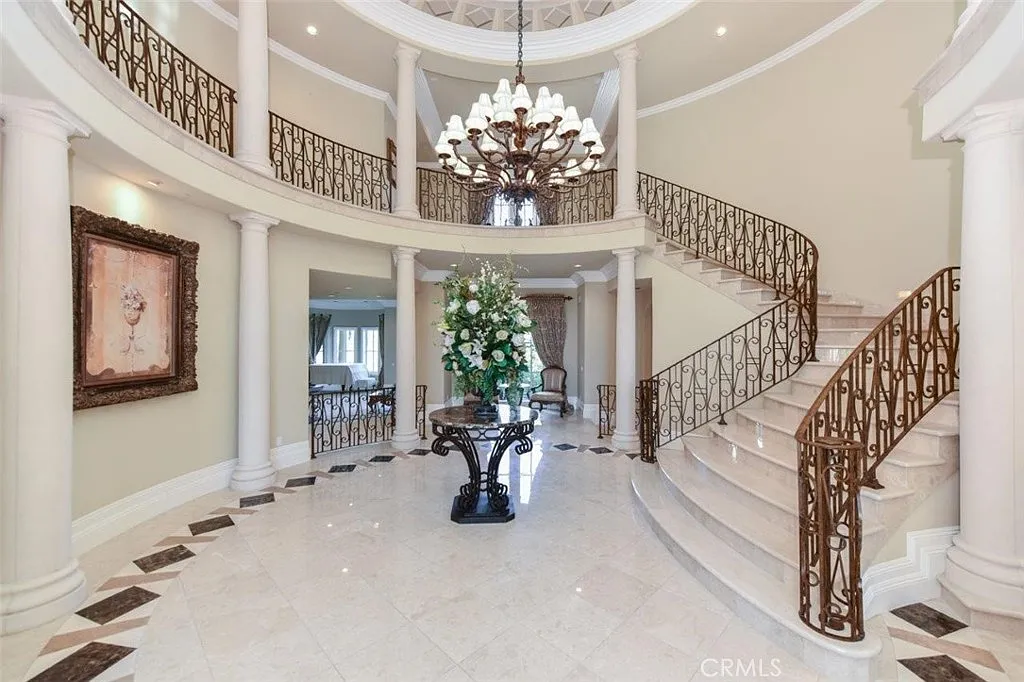 5 bed, 10.0 bath, 10802 sqft, $39,900 — Photo 4