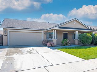 568 Topanga St, Tulare, CA 93274