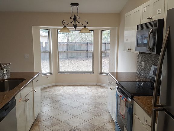 2nd image of 13024 NE 7th Ln