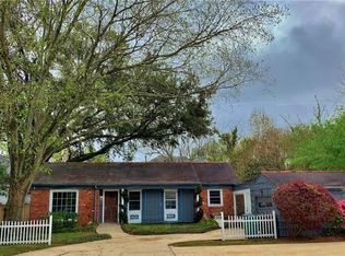 9441 Mark Ln, New Orleans, LA 70123