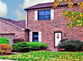 7715 Paragon Commons Cir, Dayton, OH 45459