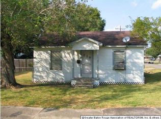 330 E Roosevelt St, Gonzales, LA 70737