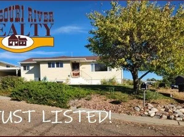620 5th St N, Glasgow, MT 59230