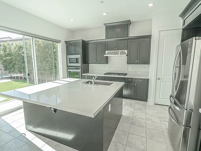 19172 Malabar St — Photo 3