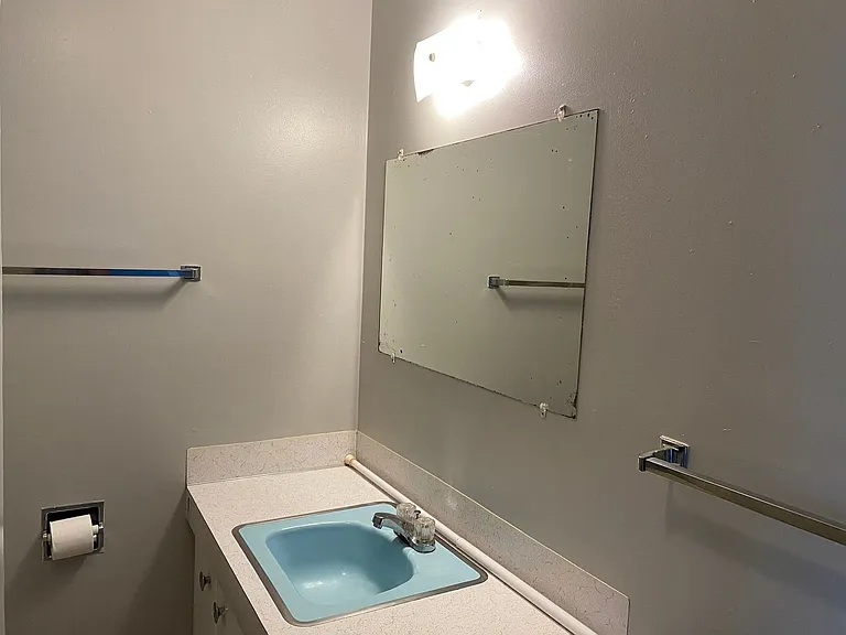 815 3rd St SW — Photo 25