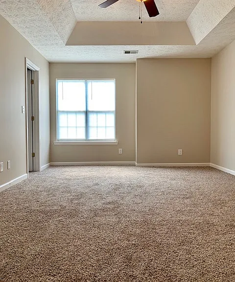 11728 Palmer Ct — Photo 15