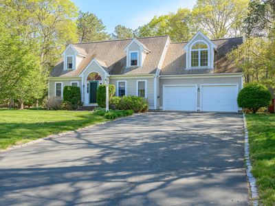 55 Country Club Ln, East Falmouth, MA, 02536